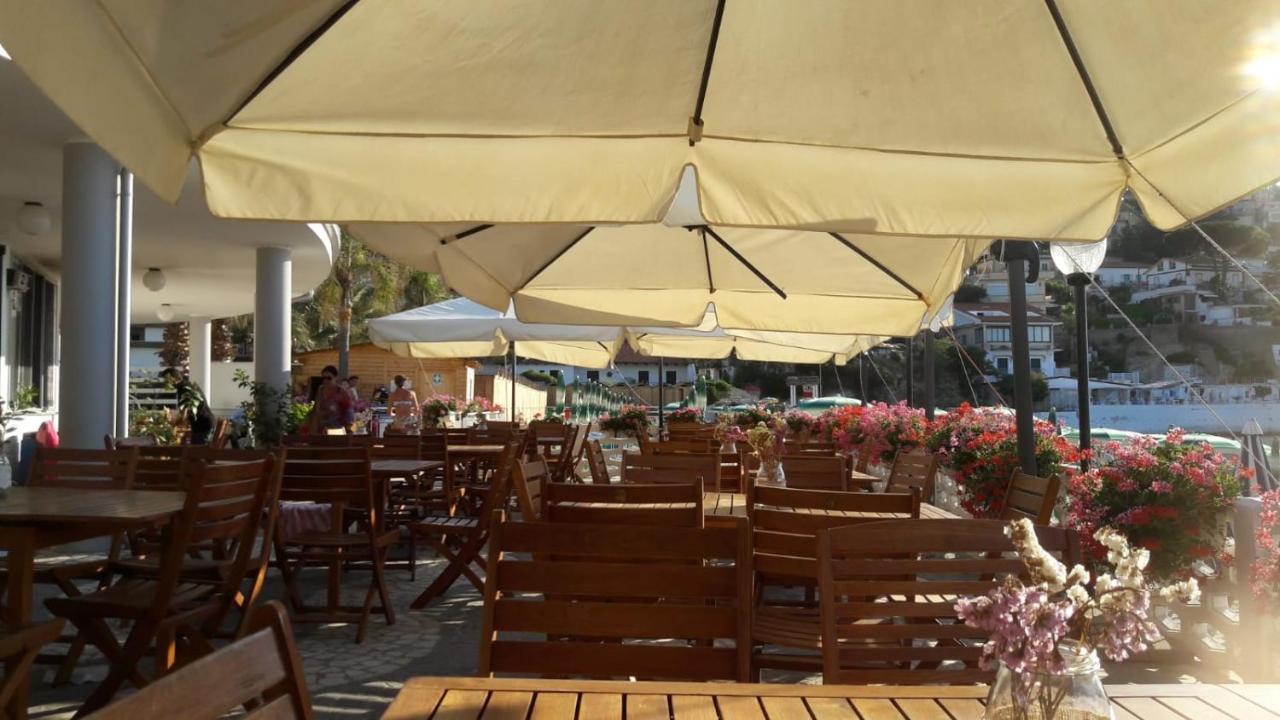 B&B Oasi Rooms Agropoli Buitenkant foto